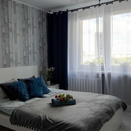 Apartament Wika Varsovia Exterior foto